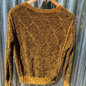 Gold Cable-Knit Elie Tahari sweater